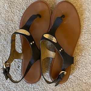 Michael Kors Women’s Navy Leather Plate T-Strap Thong Sandals